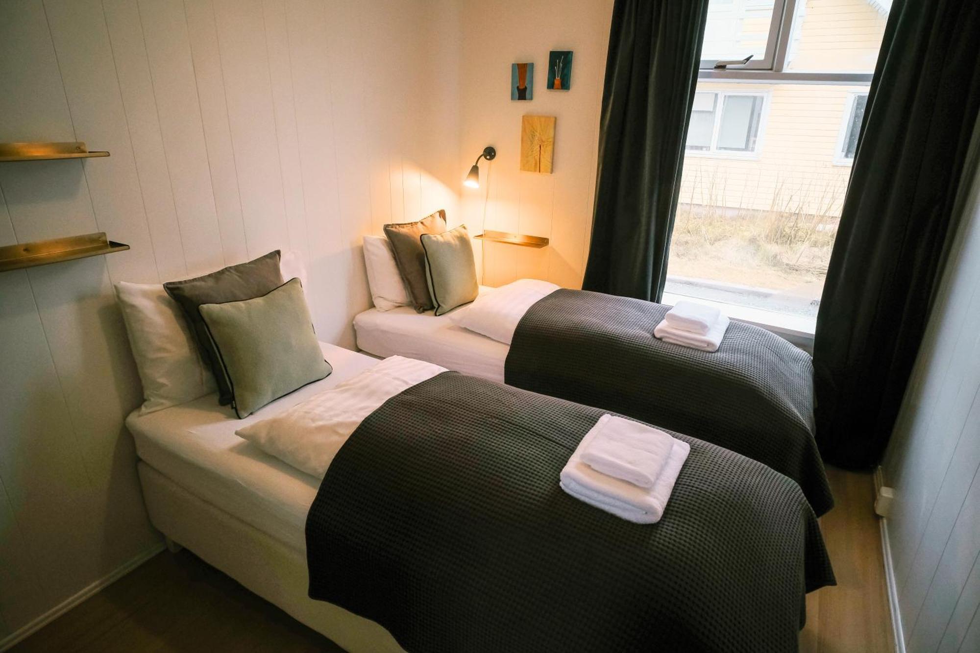 Dulluhus - Apartments By Aldan Seyðisfjörður Buitenkant foto